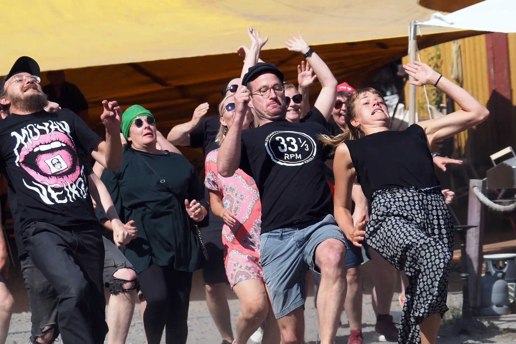 Takakenojuoksijoita juoksemassa